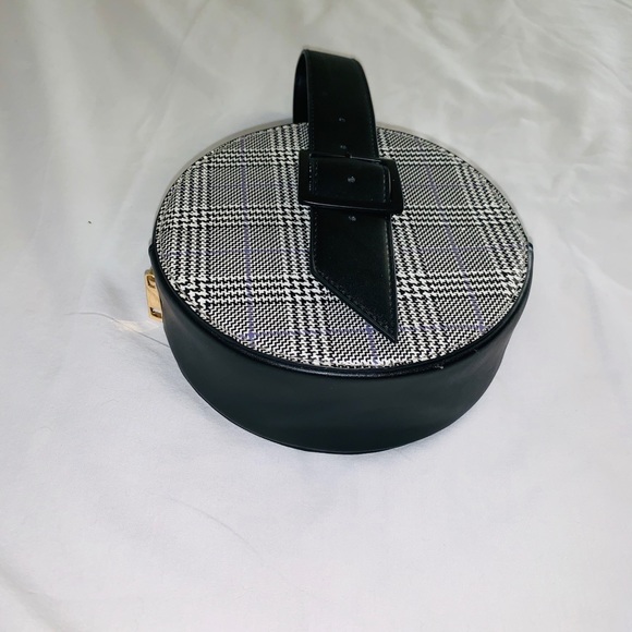 A New Day EUC purse. Houndstooth color/Design - Picture 7 of 8